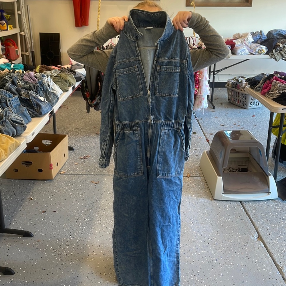 Denim romper for sell; used but only worn a couple times. Size 2